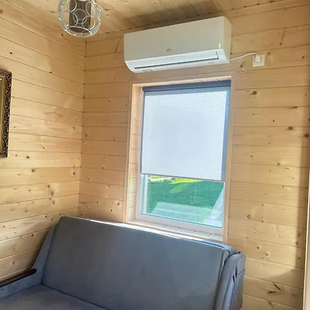 Family House Kryvorivnia *